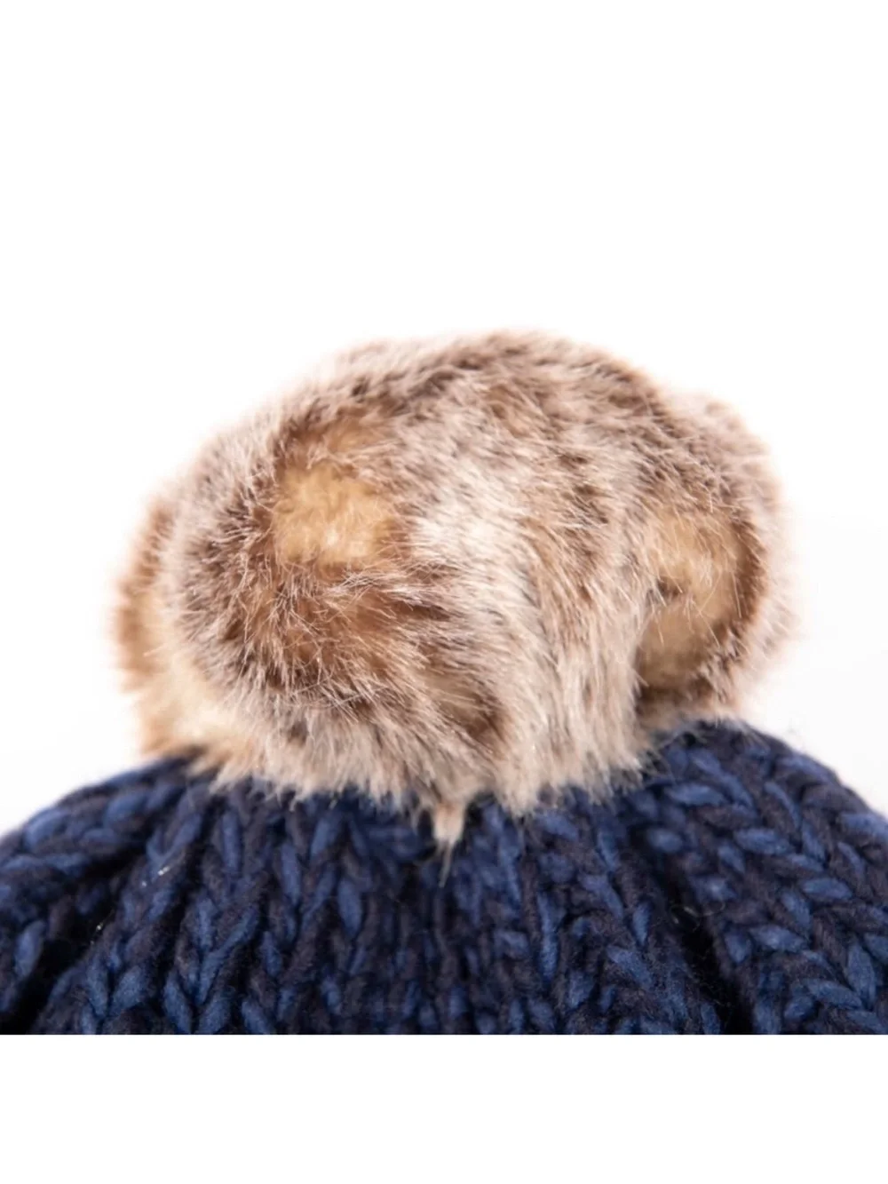 Aran Traditions Cable Tammy Hat. 7-9 Years. NWT.